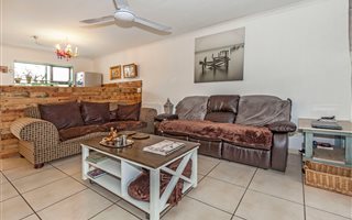 2 Bedroom House in Land en Zeezicht