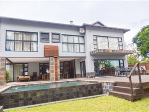 5 Bedroom House in Mzingazi Golf Estate