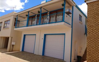 3 Bedroom House in Bronkhorstbaai