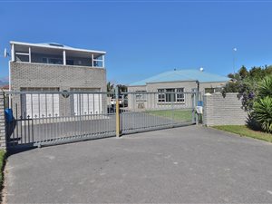5 Bed House in Onverwacht