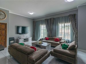 2 Bed Apartment in Norkem Park