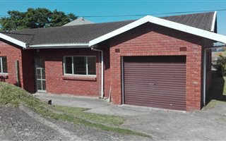 3 Bedroom Simplex in Escombe