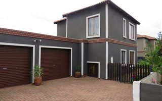 3 Bedroom Cluster in Albertsdal