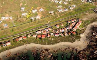 711 m² Land available in Britannica Heights