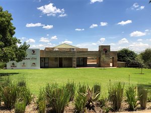 Industrial space in Commercia