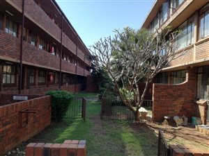 2 Bed Apartment in Pretoria North