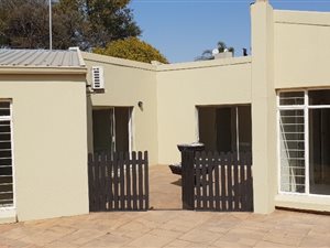 272 m² Commercial space in Zwartkop