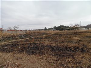 960 m² Land available in Amajuba Park