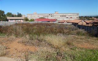 1079 m² Land available in Pioneer Park