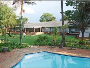 4 Bed House in Lynnwood