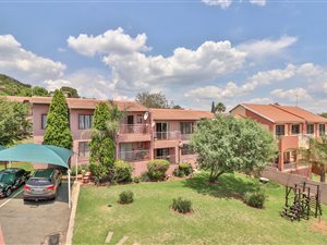 2 Bed Townhouse in Winchester Hills