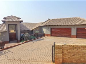 4 Bed House in Verresig Country Estate