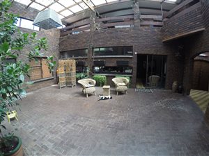 5 Bed House in Larrendale