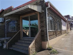 210 m² Commercial space in Morningside