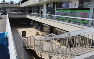 100 m² Retail Space in Dowerglen and Ext