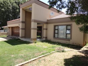3 Bed House in Vanderbijlpark CE1