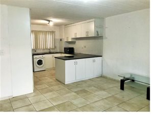 2 Bed Townhouse in Isandovale