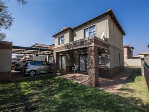 3 Bedroom House in Meyersig Lifestyle Estate