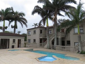 2 Bed Apartment in Uvongo