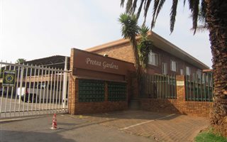 2 Bedroom Duplex in Witfield