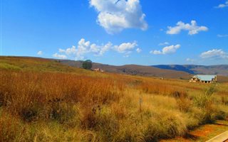 875 m² Land available in Dullstroom