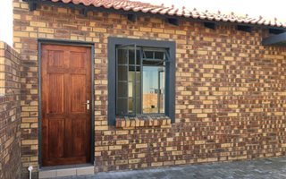 2 Bedroom Townhouse in Evander