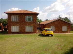 8565 m² Commercial space in Glen Austin