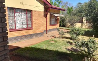 3 Bedroom House in Diamant Park