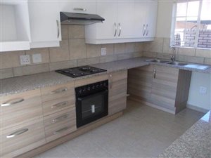2 Bed Townhouse in Raslouw