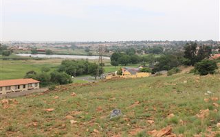 1.2 ha Land available in Reefhaven