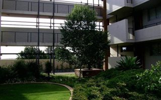 2 Bedroom Apartment in Monument Park