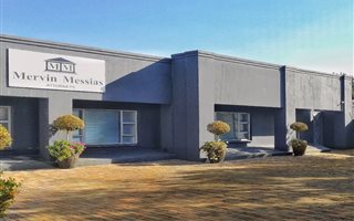 Commercial space in Parkmore