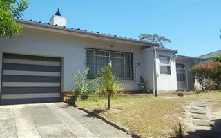 3 Bedroom House in Grabouw