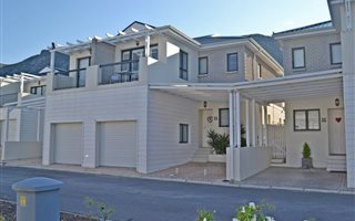 3 Bedroom House in Onrus