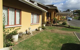 3 Bedroom Simplex in Westridge
