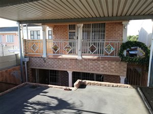 5 Bed Duplex in Stanmore