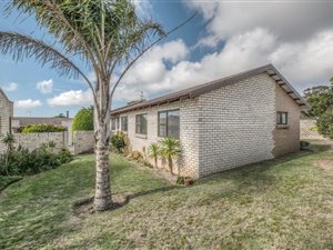 3 Bed Townhouse in Broadwood