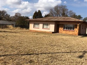 1729 m² Land available in Freemanville