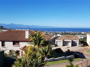 3 Bed House in Whale Rock Heights