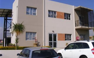 605 m² Land available in Newmark Estate