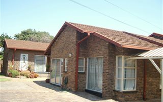 Commercial space in Die Heuwel