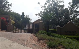 826 m² Land available in Steiltes