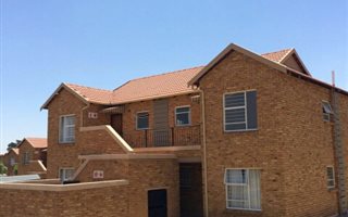 2 Bedroom Apartment in Honey Park