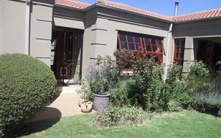 3 Bedroom House in Willaway