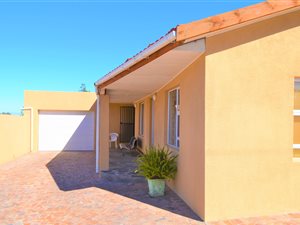 3 Bed House in Brantwood