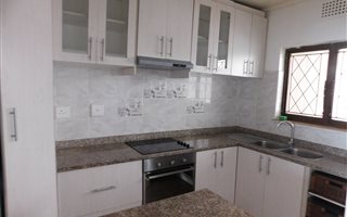 2 Bedroom House in Amanzimtoti