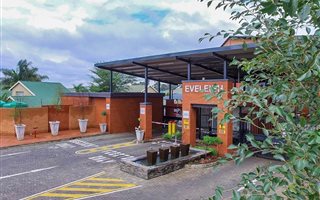 2 Bedroom Apartment in Eveleigh