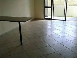 2 Bed Flat in Witpoortjie