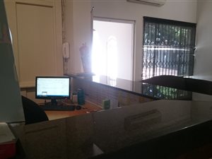 450 m² Commercial space in Bedfordview