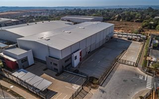 3280 m² Industrial space in Longmeadow